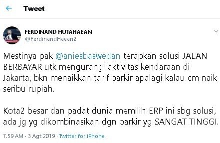 Cuitan Ferdinand Hutahaean soal kebijakan kenaikan tarif parkir. (Twitter/@FerdinandHaean2)