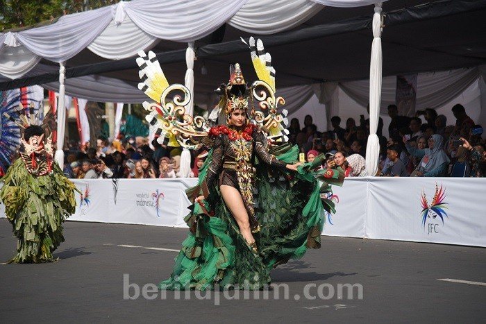 Cinta Laura dalam JFC 2019. [dok.humas/Beritajatim]