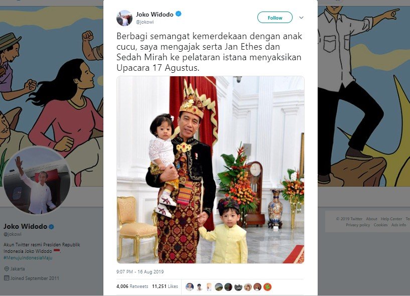 Presiden Joko Widodo bersama Jan Ethes dan Sedah Mirah. (Twitter/@jokowi)