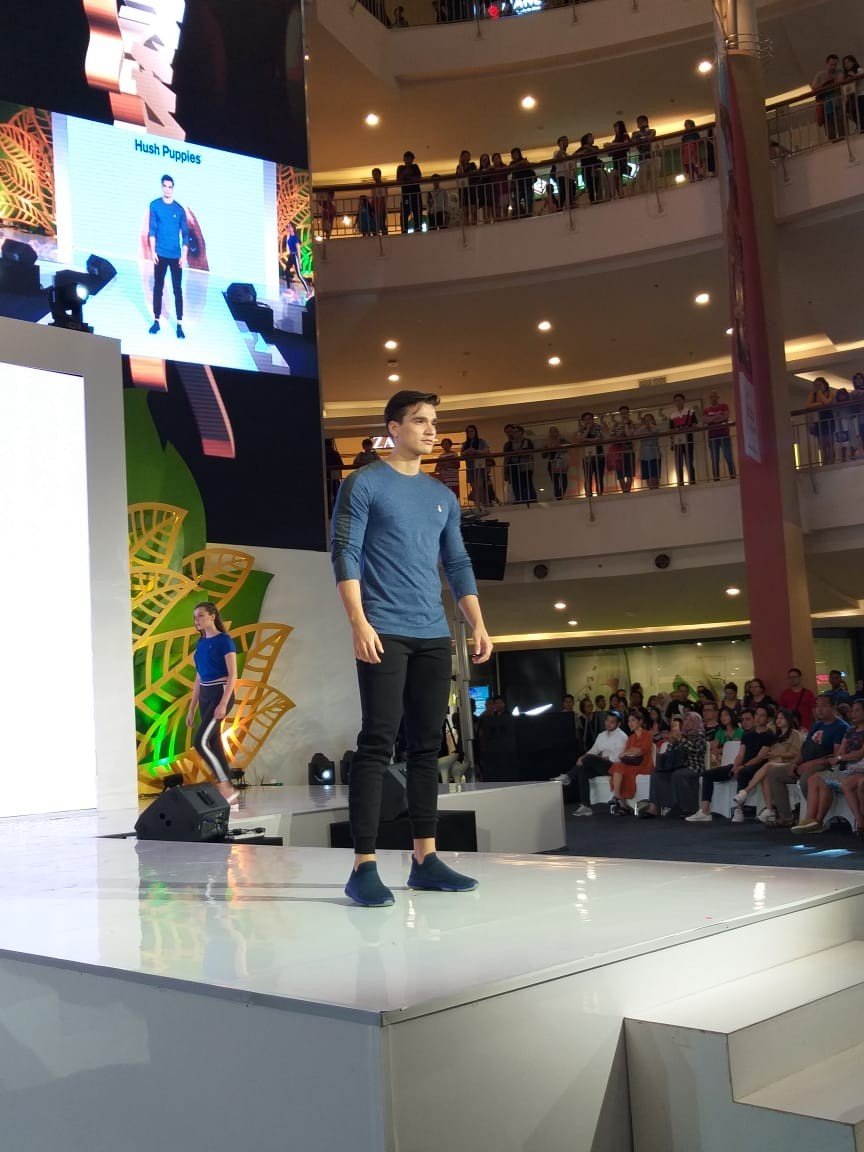 Hush Puppies luncurkan The Athleisure, koleksi fashion yang membuat olahraga tetap menawan. (Suara.com/Risna Halidi)