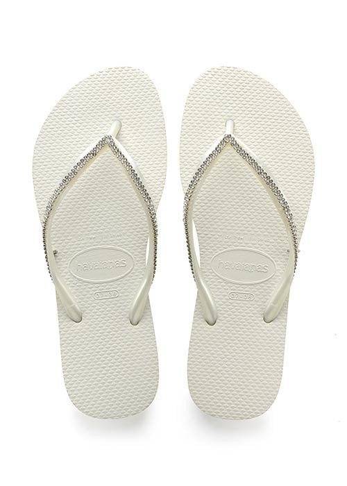 Sandal Jepit untuk Pengantin. (Havaianas)