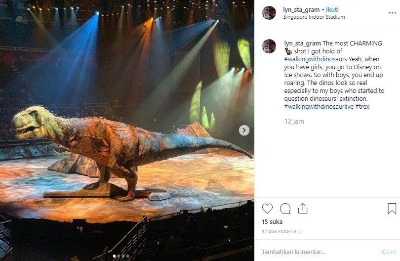 Walking with Dinosaurs - The Live Experience di Singapura. (Instagram/@lyn_sta_gram)