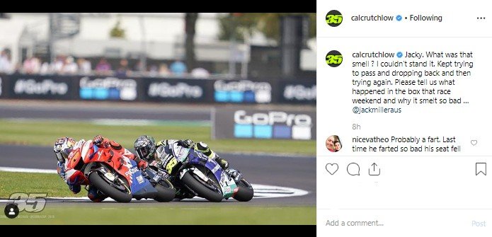 Cal Crutchlow mengejek Jack Miller dengan menyebutnya bau. (Instagram/@calcrutchlow)