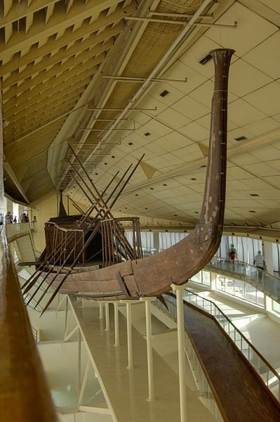 Kapal Khufu (Wikimedia Commons)