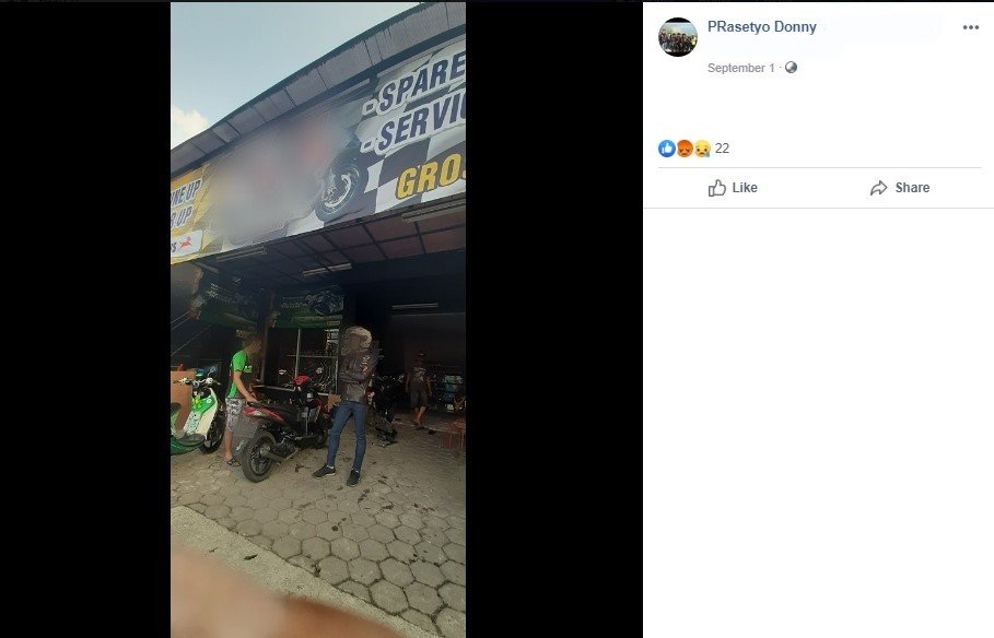 Bengkel Motor di Puncak. (Facebook/Prasetyo)