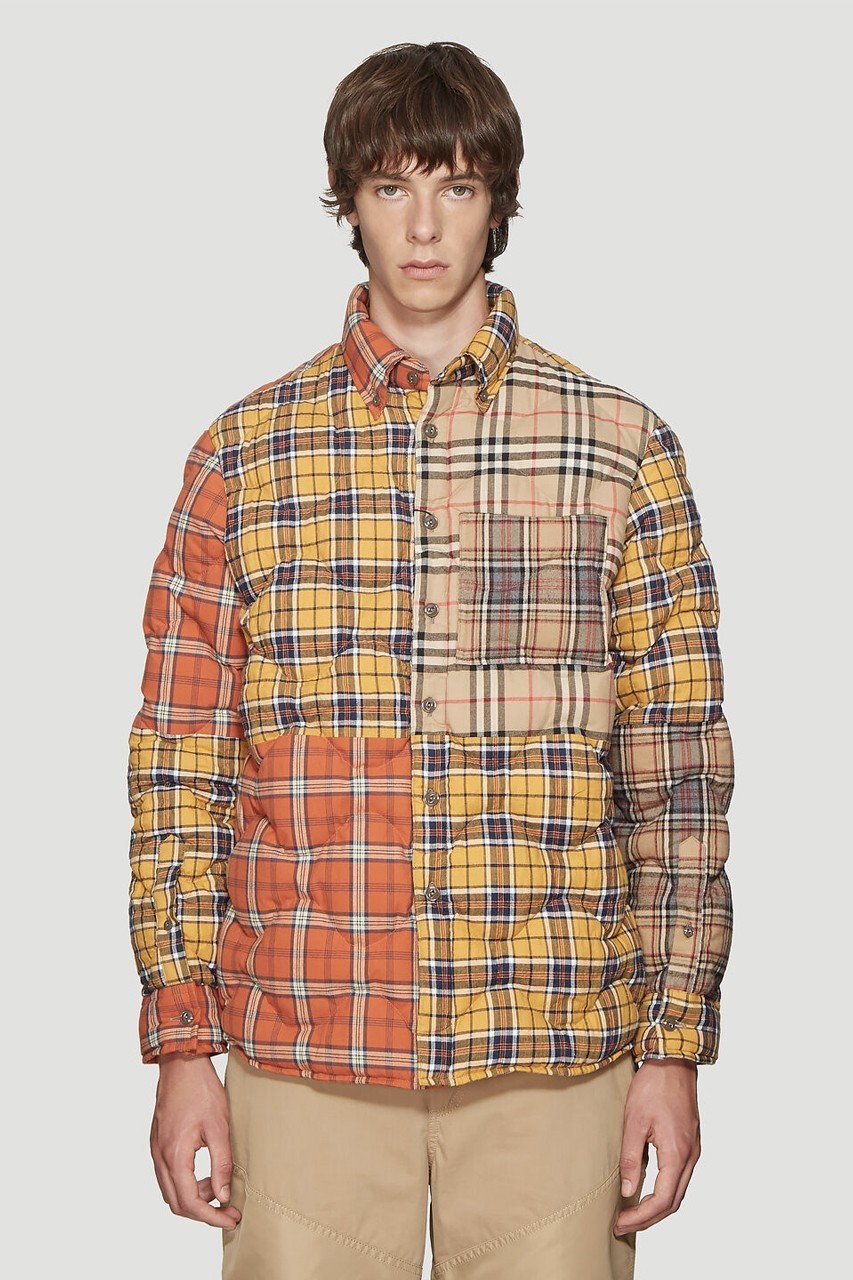 Kemeja Burberry. (Hypebeast.com)