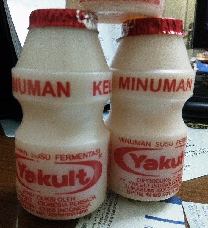 Ilustrasi Yakult (Wikimedia Commons)