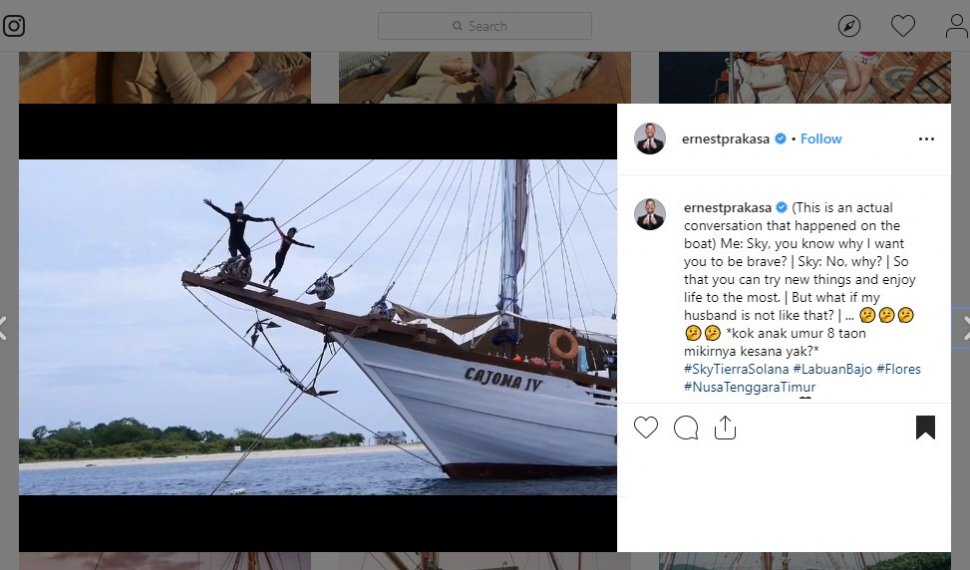 5 Selebriti Ini Liburan Naik Kapal Pinisi, Serunya sampai Bikin Iri. (instagram.com/ernestprakasa)