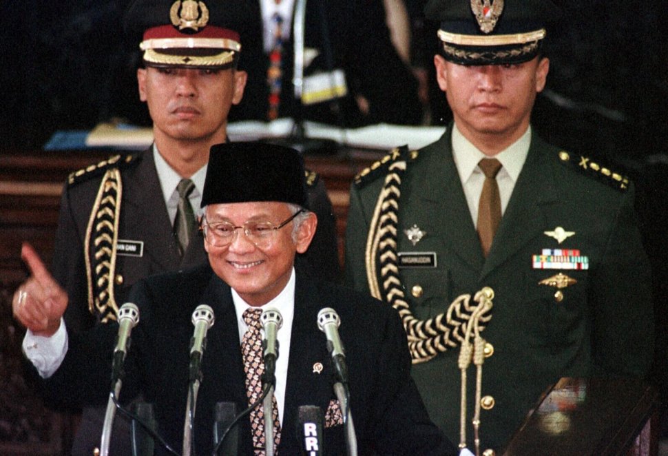 Bj habibie achievement image