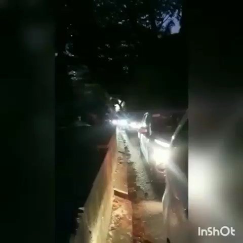 Pemotor Lawan Arah Sebabkan Kemacetan. (Instagram/dashcam_owners_indonesia)