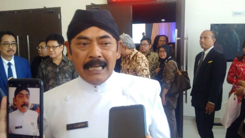 Ketua DPC PDIP Kota Solo FX Hadi Rudyatmo. [Suara.com/Ari Purnomo]