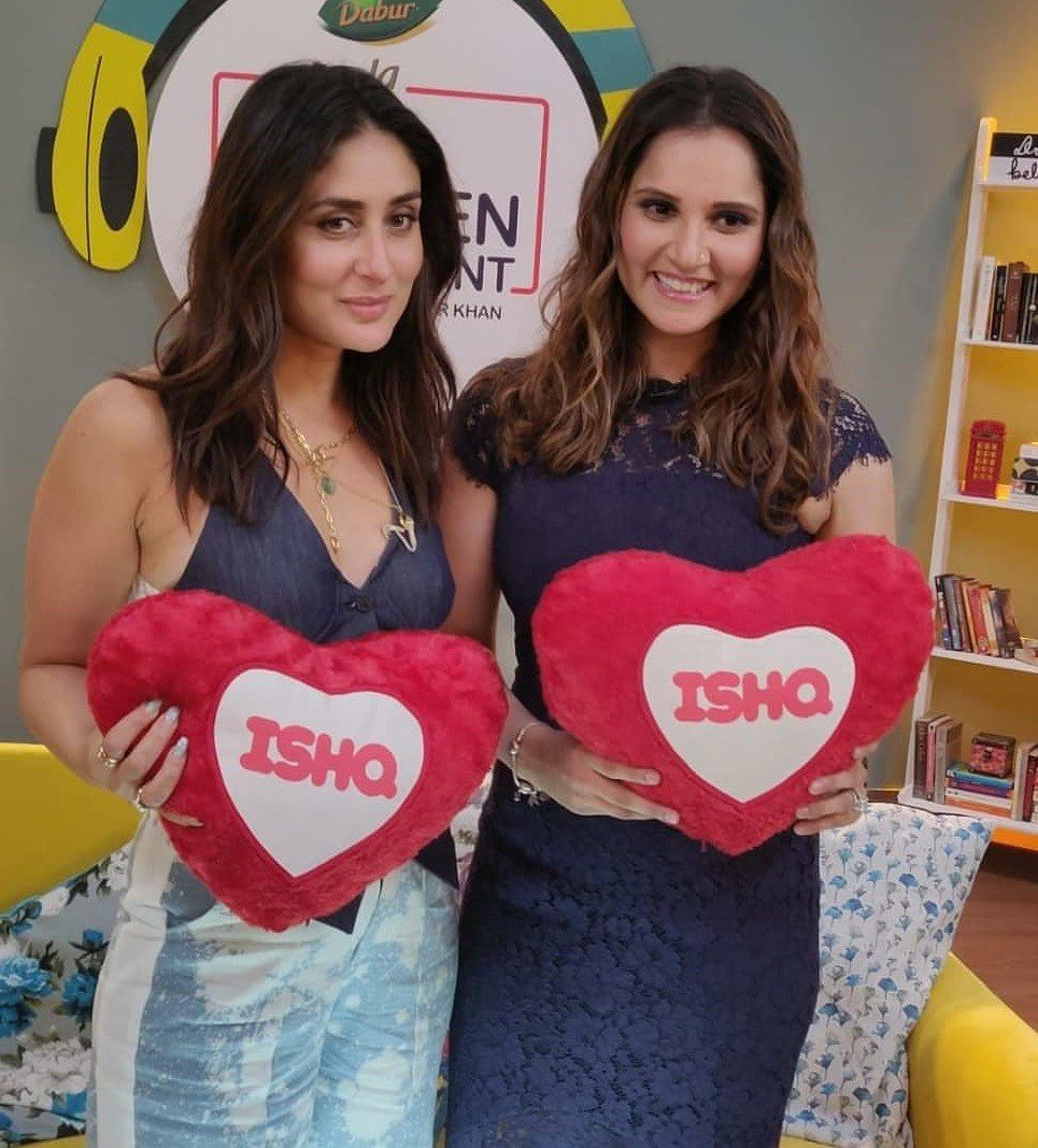 Kareena Kapoor bersama Sania Mirza. [Instagram Ishq FM]