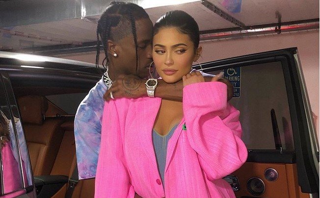 Kylie Jenner dan Travis Scott. [Instagram]