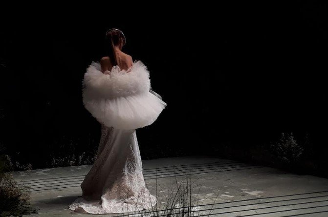 Incantesimo, Persembahan Terbaru dari Sebastian Gunawan Couture. (Suara.com/Risna Halidi)