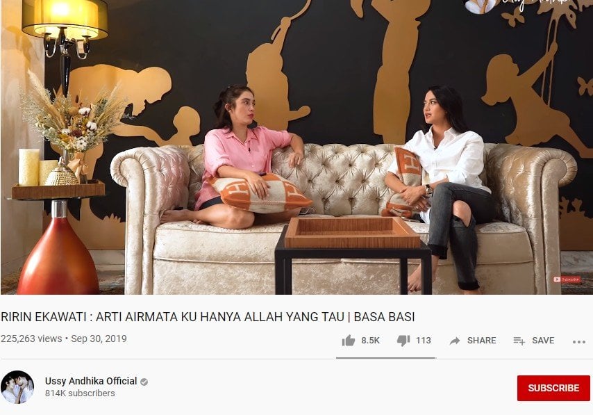 Ririn Ekawati Mengaku, Traveling Menjadi Terapi untuk Mendiang Suami. Tangkapan layar (Youtube/Ussy Andhika Official)