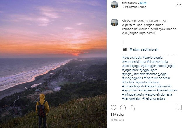 Bukit Parang Endog di Pantai Parangtritis Yogyakarta. (Instagram/@sikusamm)