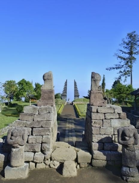 Candi Cetho di Gunung Lawu, Karanganyar (Google Maps)