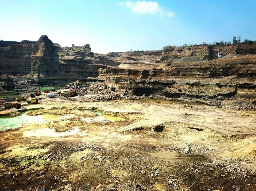 Brown Canyon, Semarang (Google Maps)