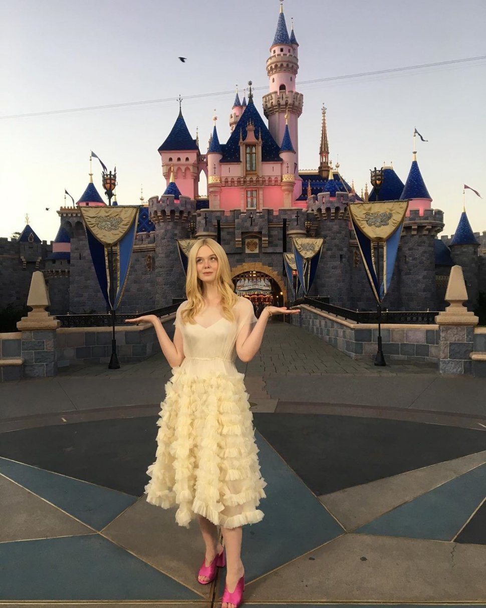 Elle Fanning. (Instagram/@ellefanning)