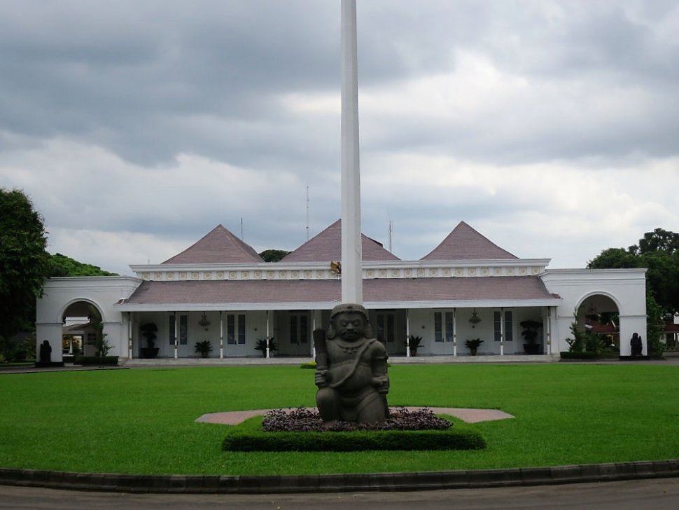 Istana Gedung Agung (Wikimedia Commons)