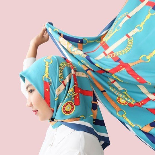 Hijab Calvin Kain. (Instagram/@calvinkainofficial)