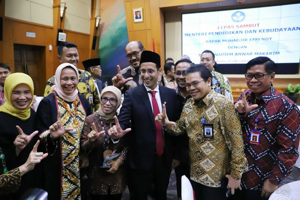 Gaya Nadiem Makarim Berikan Pidato Perdana Sebagai Mendikbud - Bagian 6