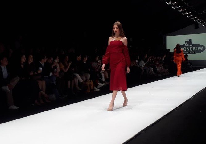 Paulina Katarina di Penutupan JFW 2020. (Suara.com/Risna Halidi)