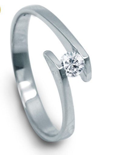 Cincin Berlian Shiny Gaura Solitaire Ring. (Karatvan)