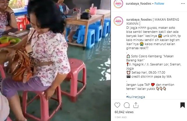 Warung soto di Sleman, Yogyakarta ini tawarkan sensasi makan di dalam kolam ikan. (Instagram/@surababaya_foodies)
