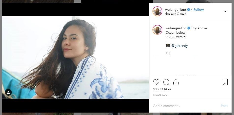 Wulan Guritno di Geopark Ciletuh (instagram.com/wulanguritno)