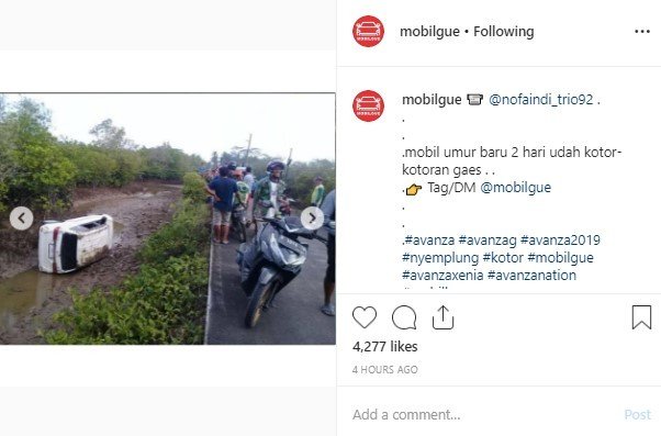 Toyota Avanza Masih Baru Terperosok ke Parit. (Instagram/mobilgue)