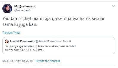 Chef Arnold dan Raden Rauf berdebat gara-gara sambal terasi diblender. (Twitter/radenrauf)