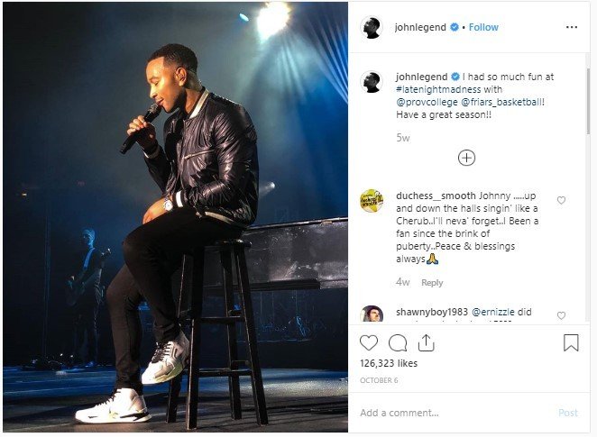 Gaya busana John Legend yang dinobatkan sebagai lelaki terseksi di dunia versi majalah People. (Dok. Instagram)