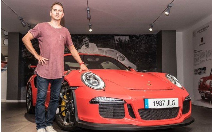 Mobil Porsche Jorge Lorenzo. (Twitter)