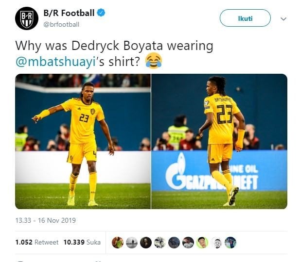 Dedryck Boyata pakai jersey Michy Batshuayi. (Twitter/@brfootball).