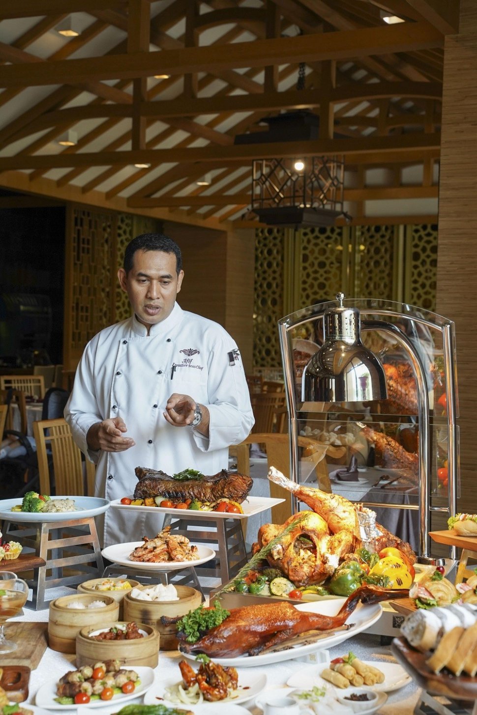 Chef Afifuddin, di Summer Palace Chinese Restaurant Hotel Tentrem, Kamis (12/12). (Hotel Tentrem Yogyakarta)