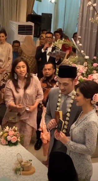 Richard Kevin dan Cut Tari resmi menikah [Instagram]