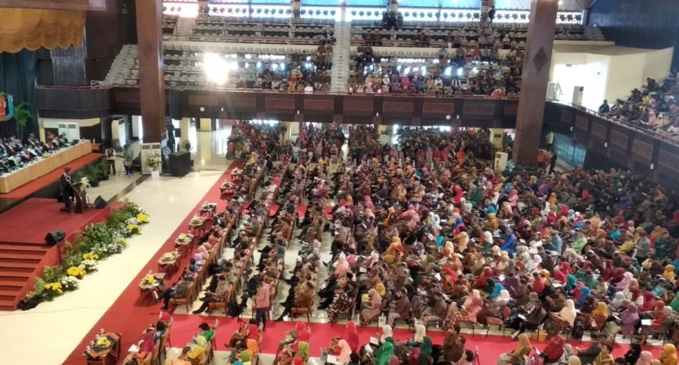 Rayakan Dies Natalis ke-70, UGM gelar Lustrum ke-14 di Grha Shaba, Kamis (19/12/2019). [Muhammad Ilham Baktora / SuaraJogja.id]