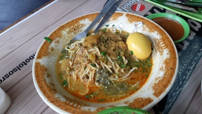 Laksa lezat di Tangerang. (Suara.com/Vessy Frizona)