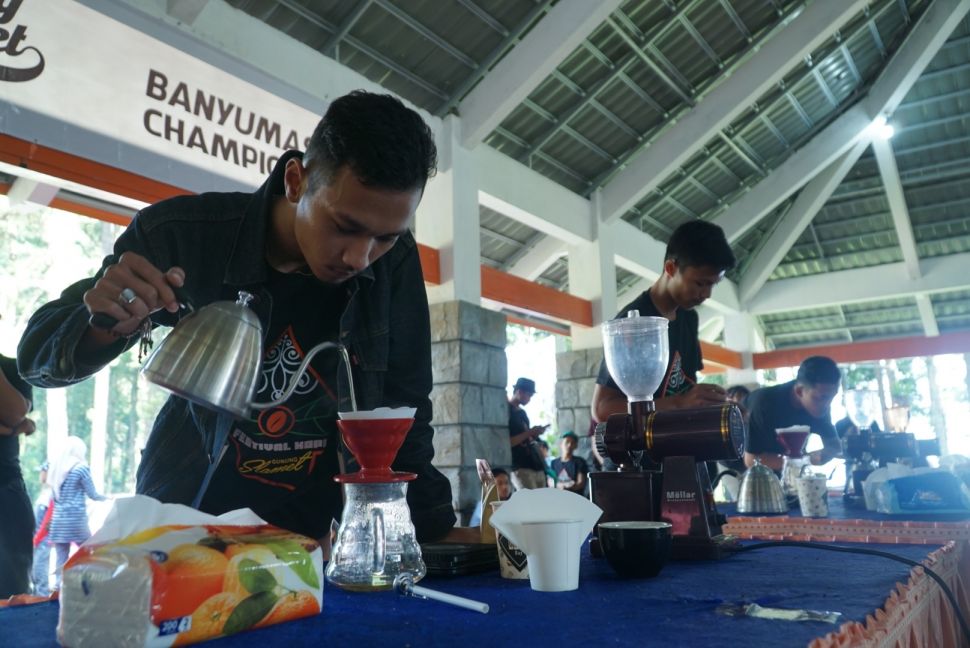 Festival Kopi Gunung Slamet perkenalkan kopi dari Banyumas, Purbalingga, Pemalang, Tegal dan Brebes.(suara.com/Anang)