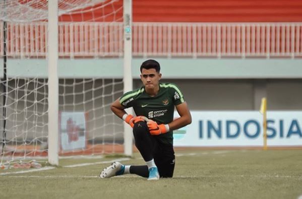 Nadeo Argawinata saat sesi latihan bersama Timnas Indonesia. (Instagram/nadeowinataa)