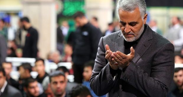 Kepala Pasukan Elite Quds Iran sekaligus tokoh militer berpengaruh, Mayor Jenderal Qassem Soleimani, tewas dalam serangan udara oleh Amerika Serikat terhadap konvoi kedua petinggi militer itu di bandara Baghdad, Irak, Jumat (3/1/2020). [Irishtime]