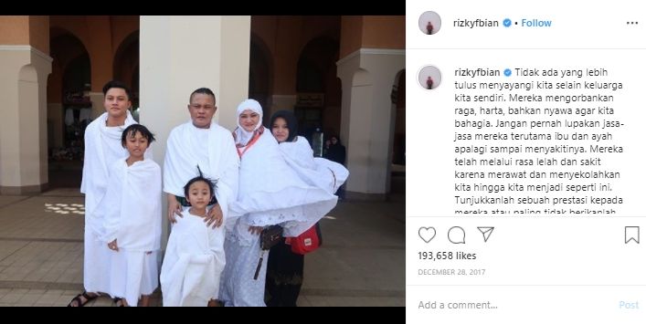 Liburan Bersama, Ini Kenangan Manis Lina Mantan Istri Sule Bersama Keluarga. (Instagram/@rizkyfbian)