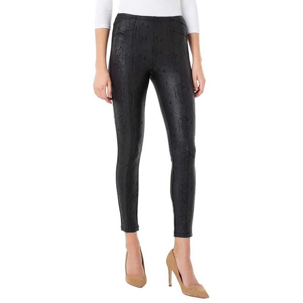 Textured Legging. (whowhatwear)