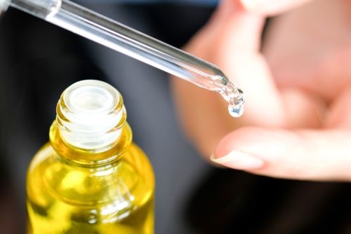 Tips Kecantikan Memilih Face Oil Terbaik Sesuai Jenis Kulit