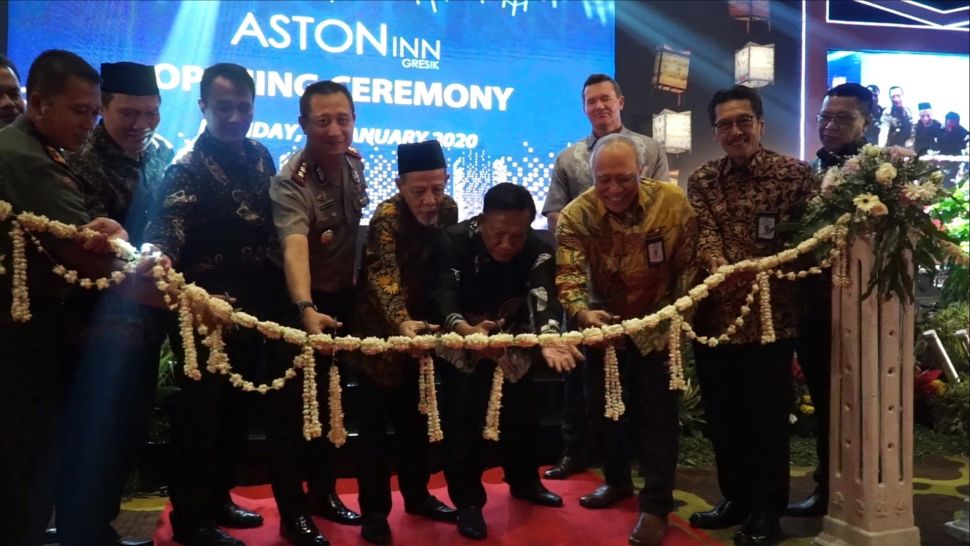 Opening Ceremony Hotel Aston Inn Gresik. (Suara.com/Arry Saputra)