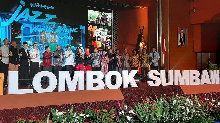 Menparekraf Wishnutama mempromosikan Lombok dan NTB sebagai bagian dari wisata unggulan di Indonesia. (Suara.com/Dini Afrianti)