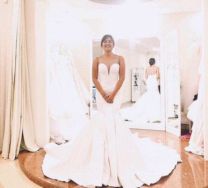 Marion Jola mengenakan baju pengantin [Instagram]