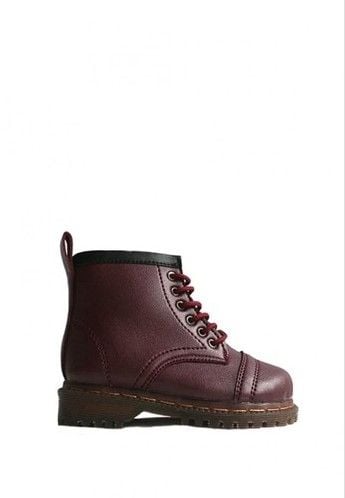 Sepatu Boot untuk Anak. (Tamagoo/Zalora)