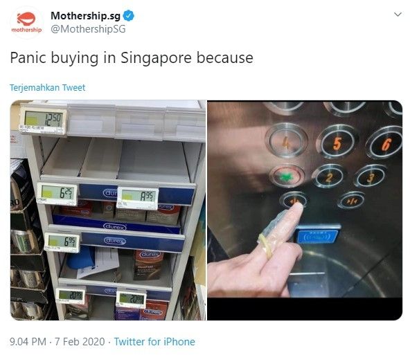 Warga Singapura pakai kondom sebagai pengganti sarung tangan (Twitter/mothership.sg)